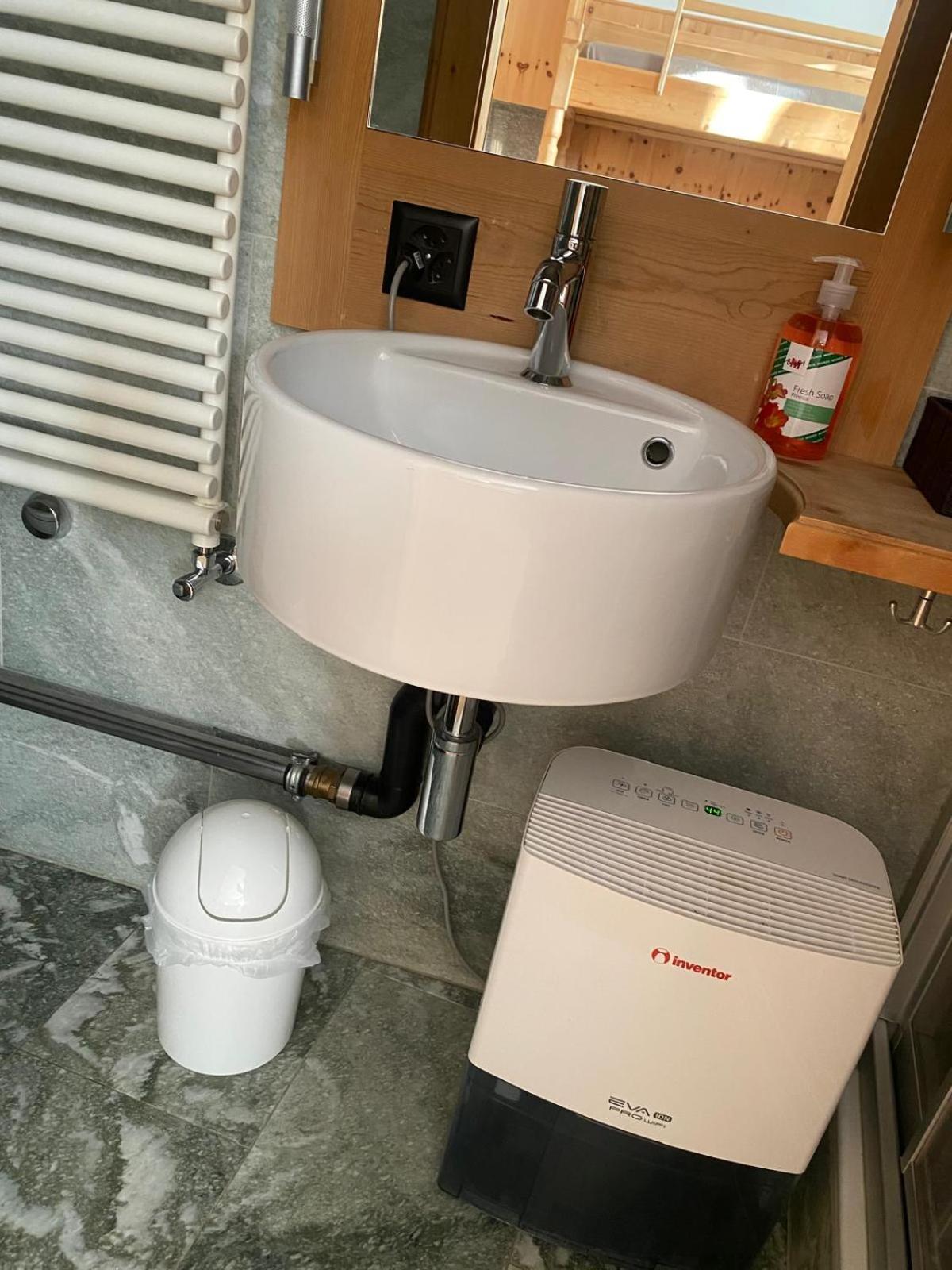 Relaxing Confortable Studio, Heated Garage, Skiroom Samedan Luaran gambar